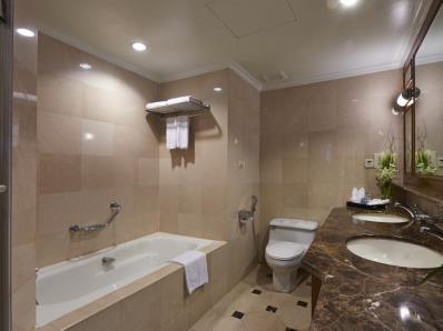 Hotel Lacrista 4*